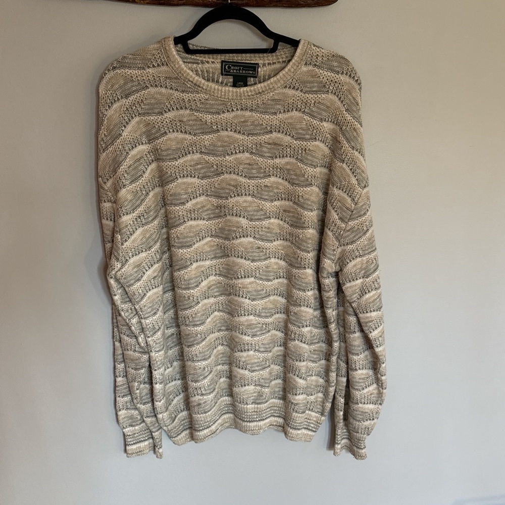 Textured Sweater - Picture 3 of 3